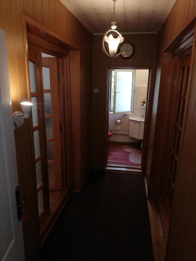 Hotel Casa Bucur à Tîrgu Ocna Extérieur photo